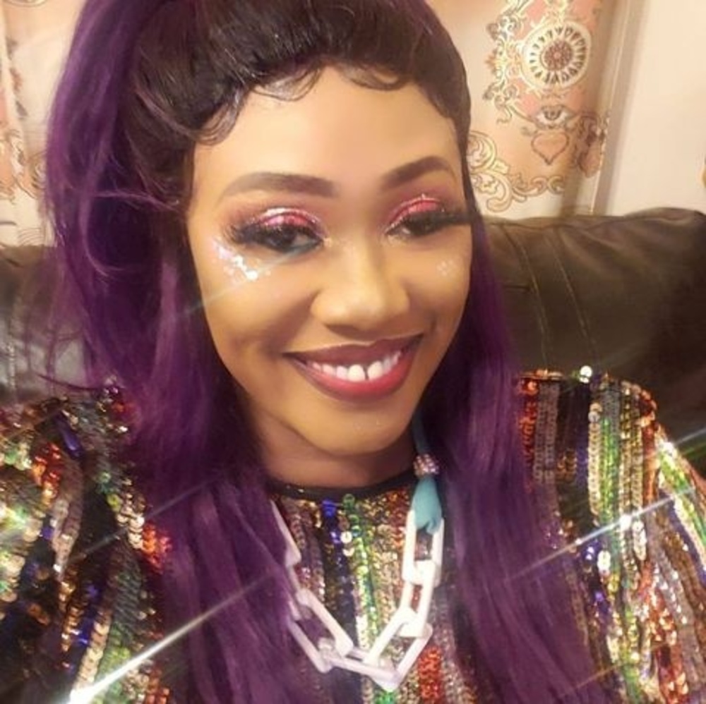 Meet your Posher, Veronica